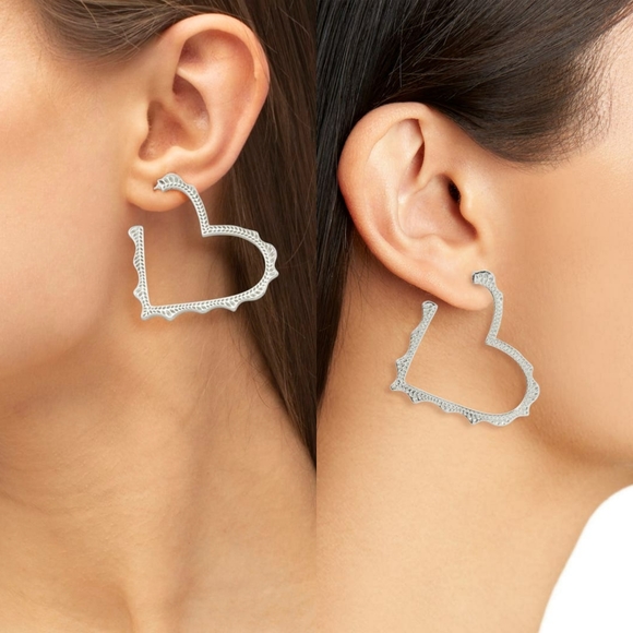 SOLD MERC - Picture 2 of 12